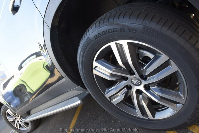 2025 LDV D90 Executive