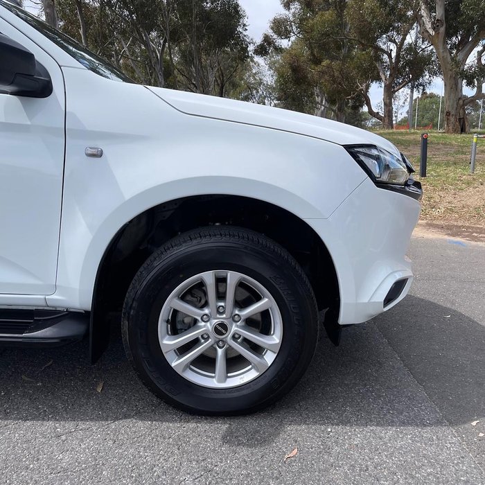 2021 Isuzu MU-X LS-M