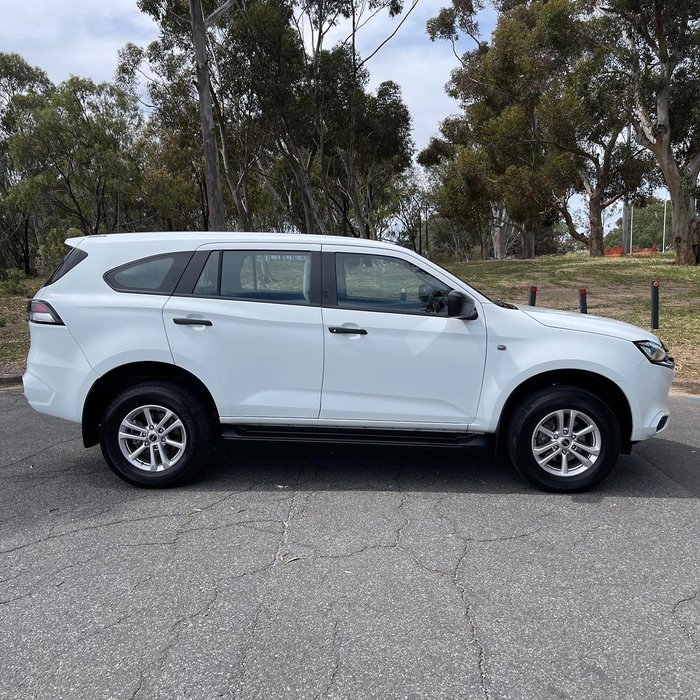 2021 Isuzu MU-X LS-M