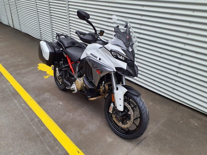 2025 Ducati Multistrada V4S Multistrada White
