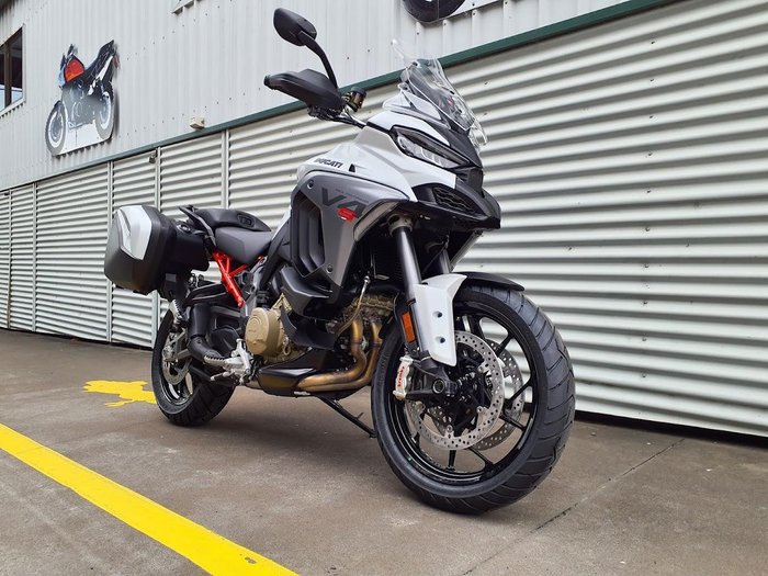2025 Ducati Multistrada V4S Multistrada White