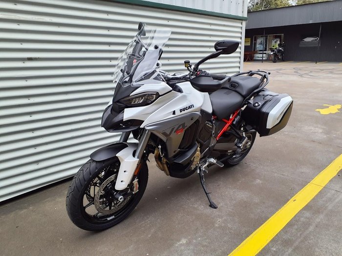2025 Ducati Multistrada V4S Multistrada White