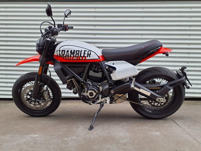 2022 Ducati Scrambler Urban Motard Scrambler