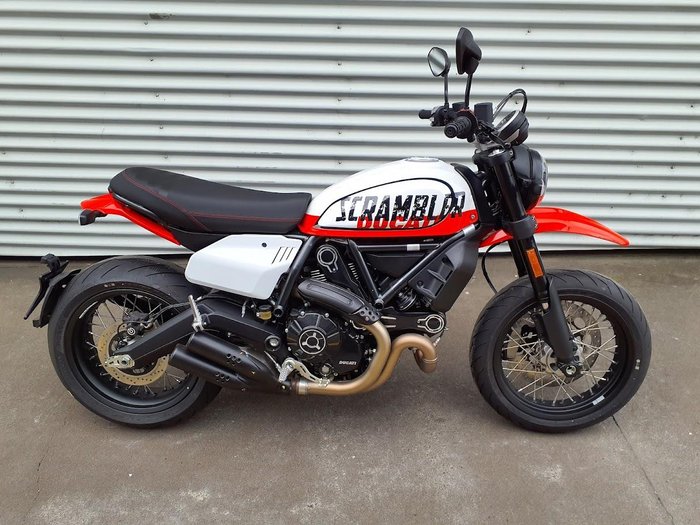 2022 Ducati Scrambler Urban Motard Scrambler