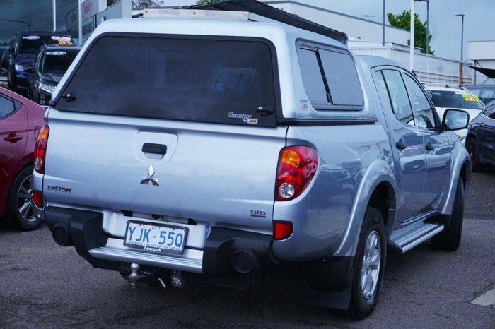 2013 Mitsubishi Triton GLX