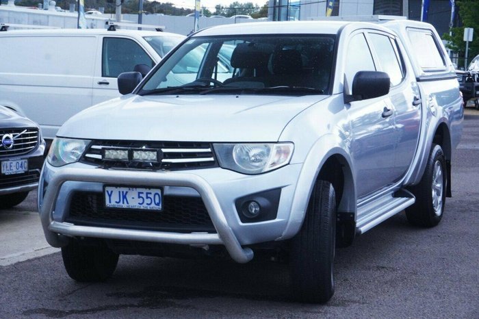 2013 Mitsubishi Triton GLX