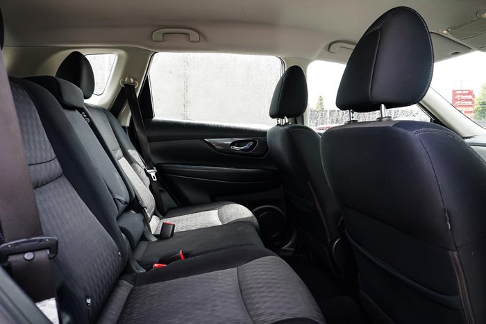 2018 Nissan X-TRAIL ST