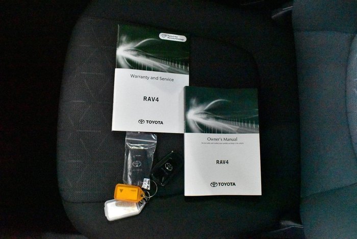 2024 Toyota RAV4 GXL