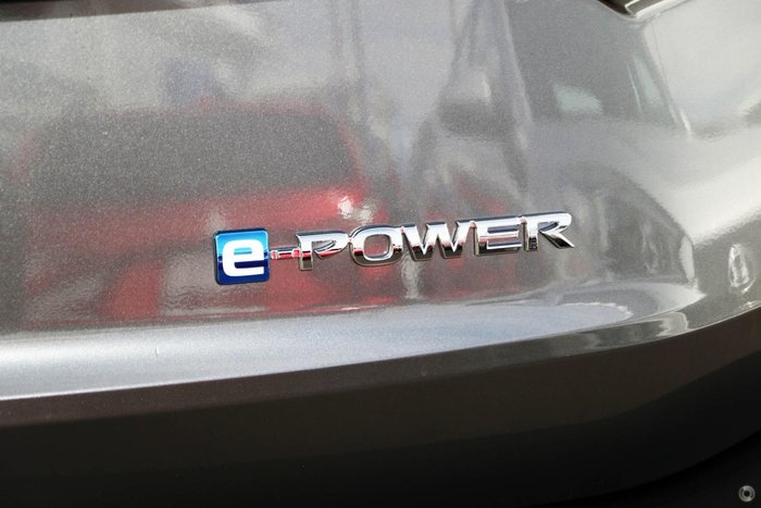 2025 Nissan X-TRAIL ST-L e-POWER
