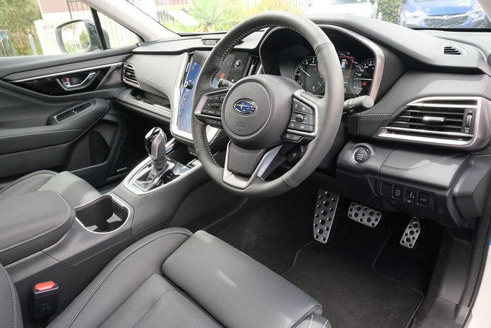 2024 Subaru Outback AWD Touring