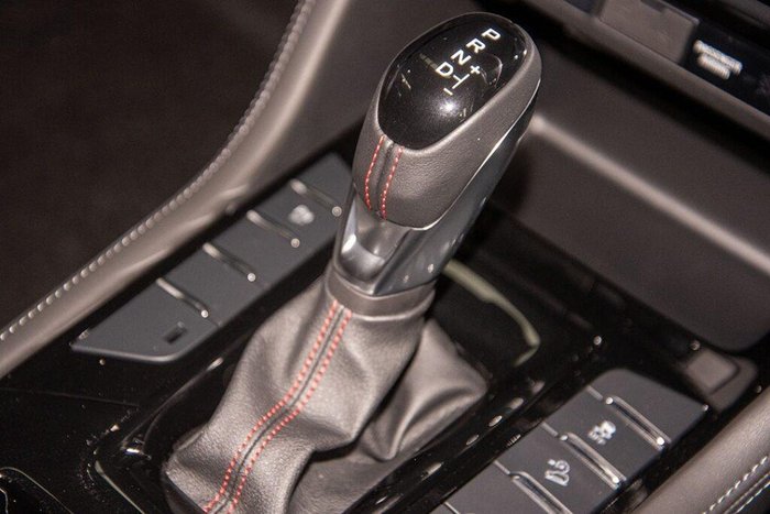 2025 Isuzu MU-X X-TERRAIN