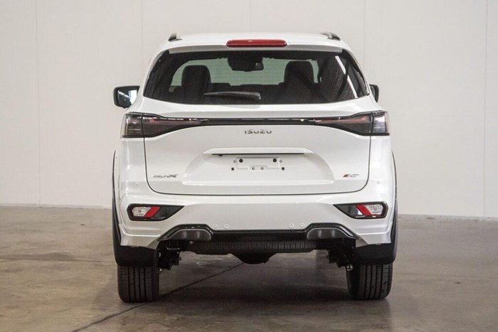 2025 Isuzu MU-X X-TERRAIN