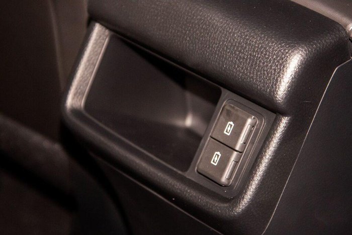 2025 Isuzu MU-X X-TERRAIN