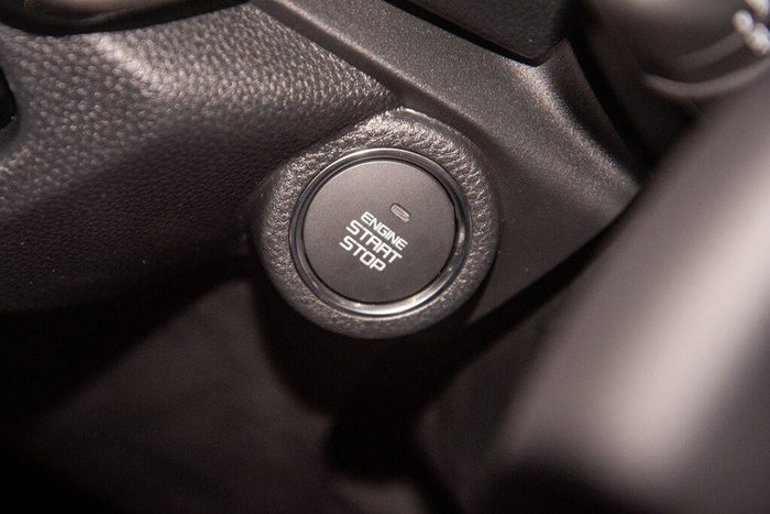 2025 Isuzu MU-X X-TERRAIN