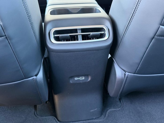 2025 Leapmotor C10 REEV Ultra Hybrid Style