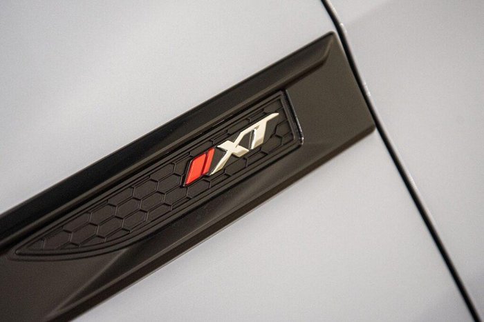 2025 Isuzu MU-X X-TERRAIN