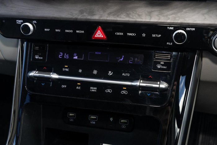 2022 Kia Carnival Platinum