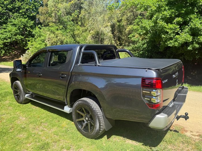 2019 Mitsubishi Triton GLX+