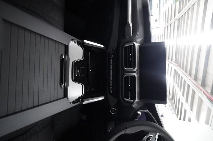 2025 LDV D90 Executive