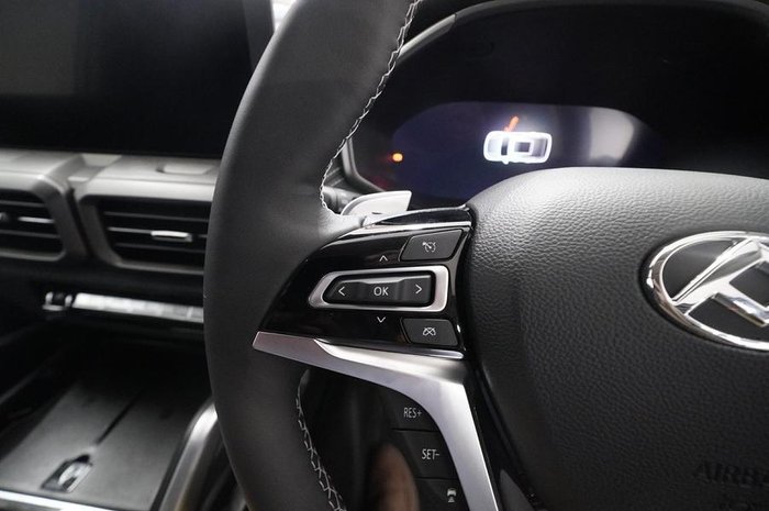 2025 LDV D90 Executive