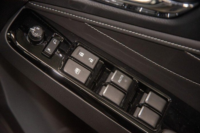 2025 Isuzu MU-X LS-T