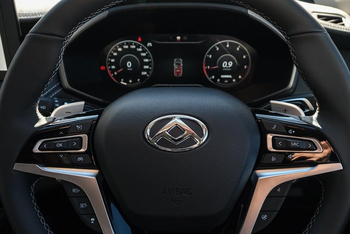 2025 LDV D90 Executive