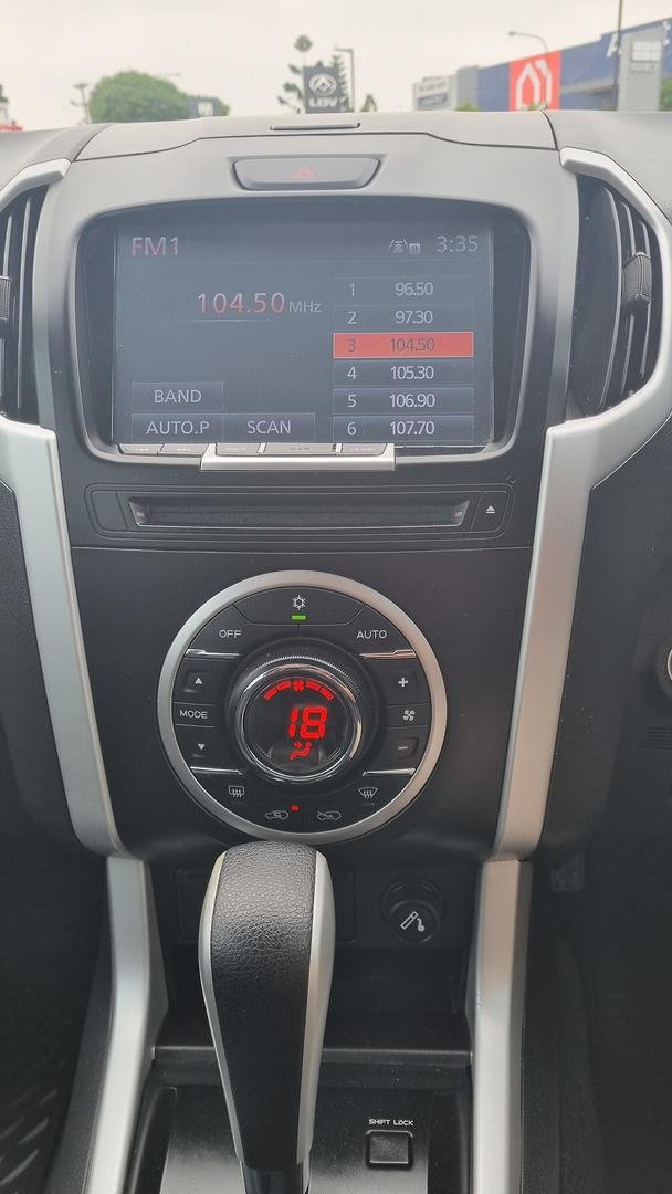 2018 Isuzu D-MAX LS-T