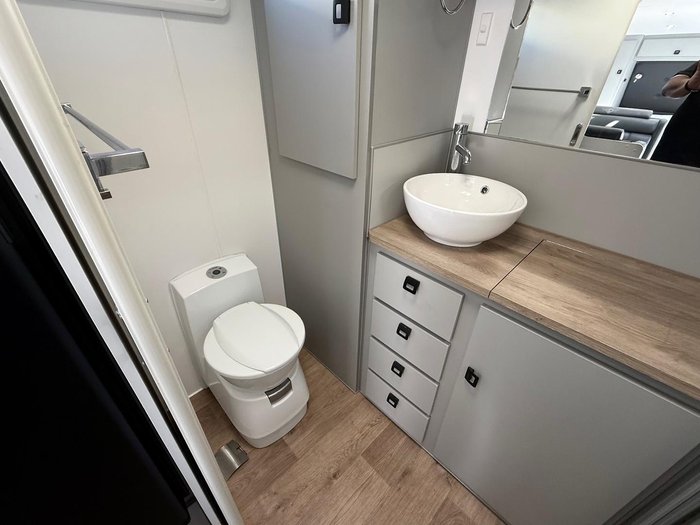 2022 JB Caravans 19'6 Dirt Roader Xtreme