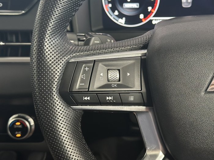 2022 Mitsubishi Outlander Exceed