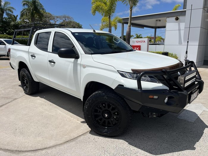 2020 Mitsubishi Triton GLX