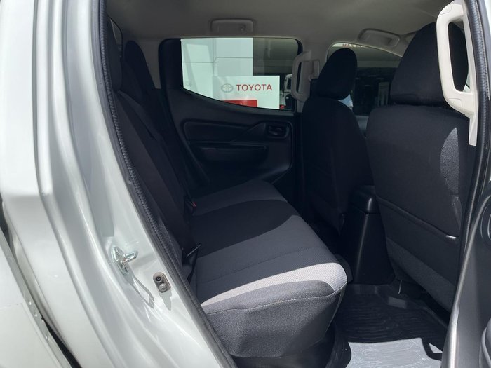 2020 Mitsubishi Triton GLX