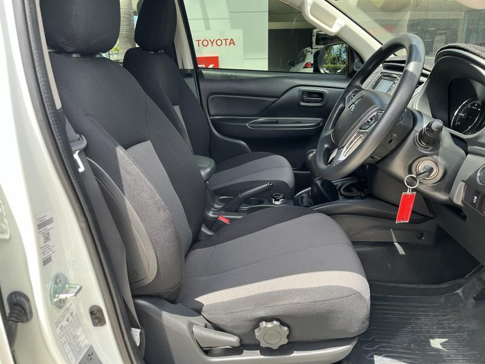 2020 Mitsubishi Triton GLX MR MY20 4X4 Dual Range White