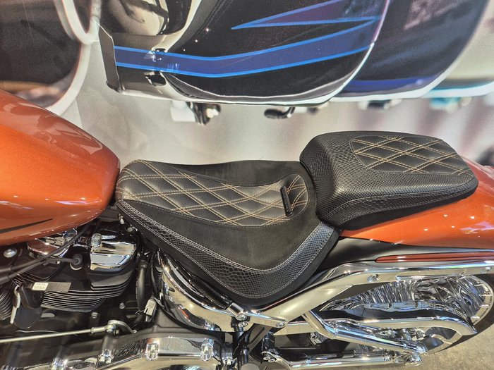 2019 Harley-Davidson Breakout 114 (FXBRS) Softail Orange