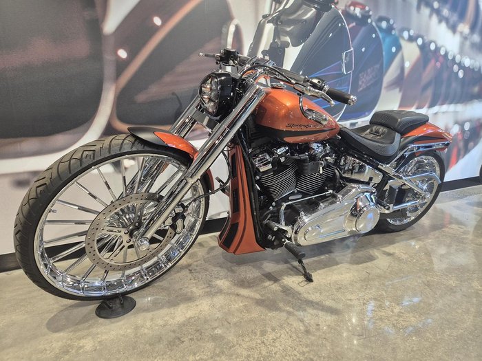 2019 Harley-Davidson Breakout 114 (FXBRS) Softail Orange