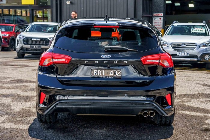 2019 Ford Focus ST-Line