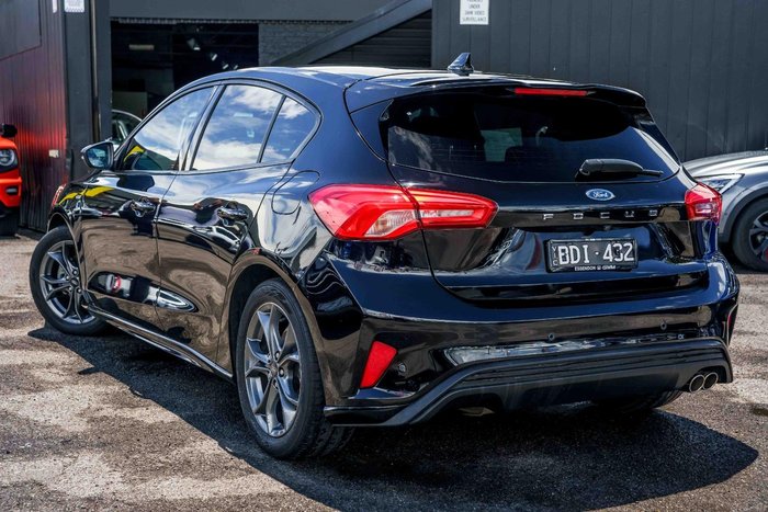 2019 Ford Focus ST-Line