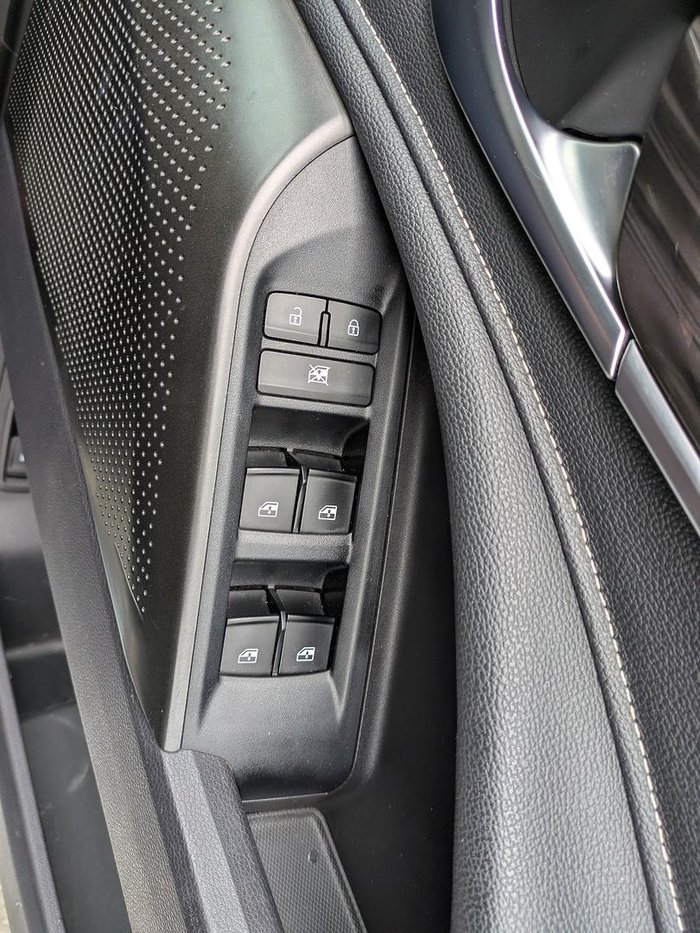 2021 LDV D90 Executive