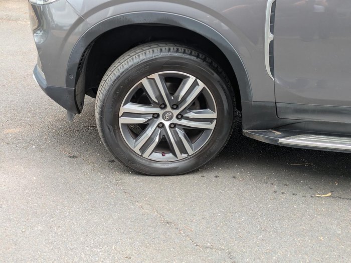 2021 LDV D90 Executive