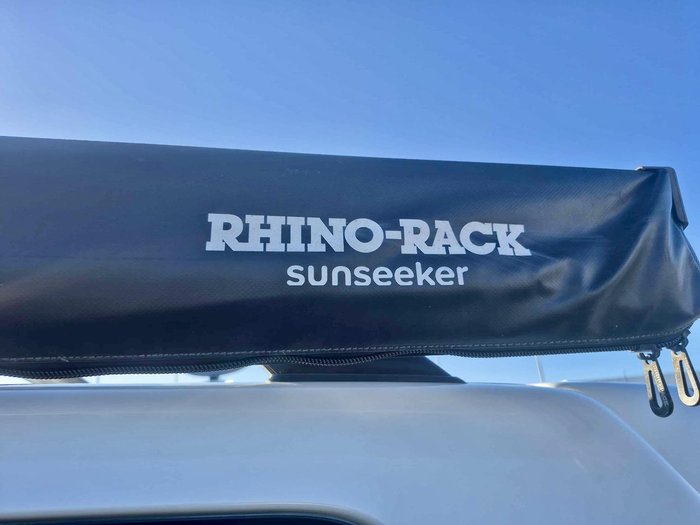 2016 Mitsubishi Pajero GLS