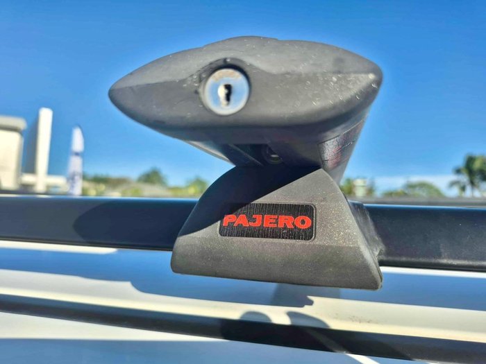 2016 Mitsubishi Pajero GLS