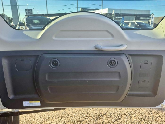 2016 Mitsubishi Pajero GLS