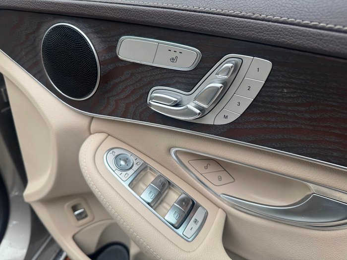 2019 Mercedes-Benz C-Class C200