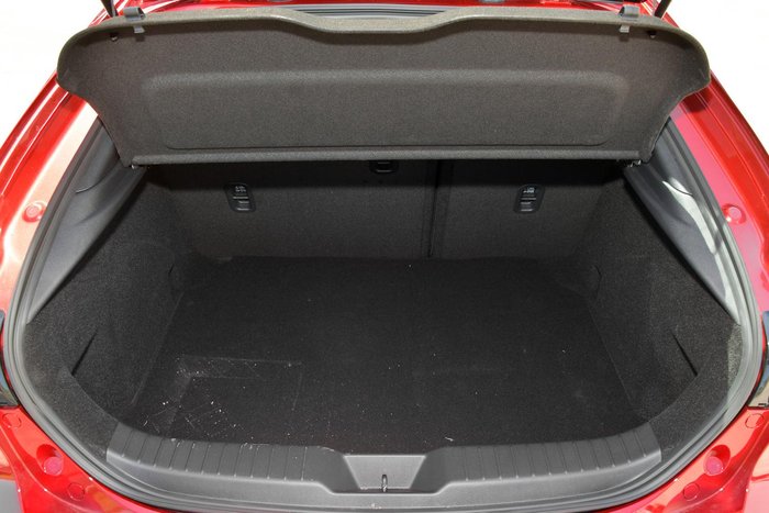 2025 Mazda 3 G20 Pure