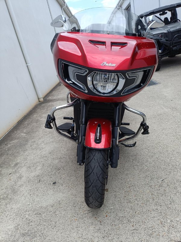 2021 INDIAN CHALLENGER LIMITED INDY RED