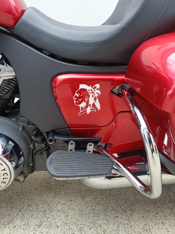 2021 INDIAN CHALLENGER LIMITED INDY RED