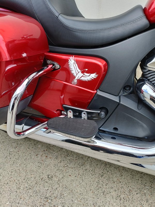 2021 INDIAN CHALLENGER LIMITED INDY RED