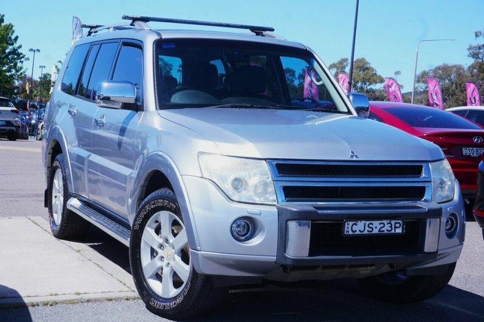 2011 Mitsubishi Pajero