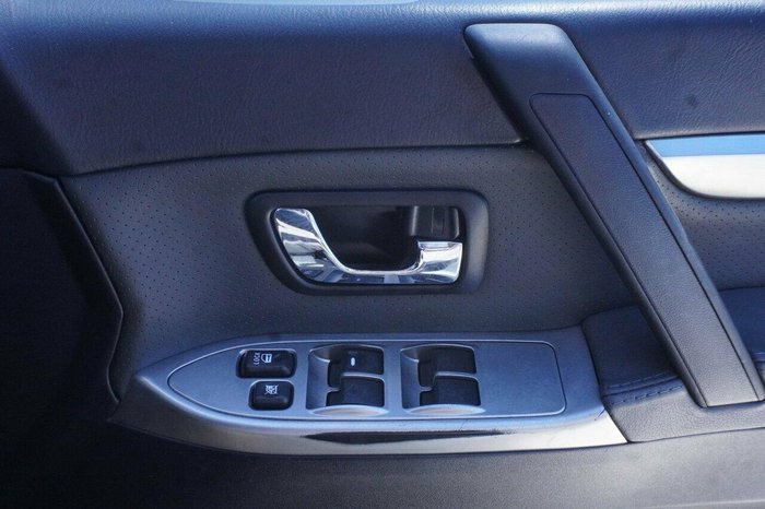 2011 Mitsubishi Pajero Exceed