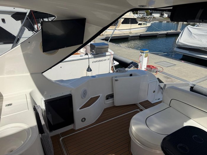 2006 Mustang 38 Hard Top