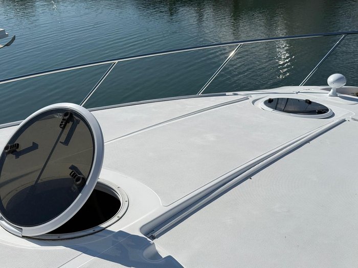 2006 Mustang 38 Hard Top